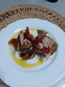 Alcachofas-confitadas-con-foie-y-jamon-iberico