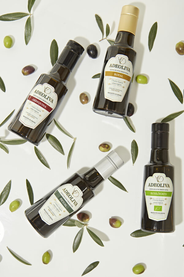 AOVE Cosecha Temprana 250ml regalo de empresa (Caja 9Uds) - ADEOLIVA - Imagen 4
